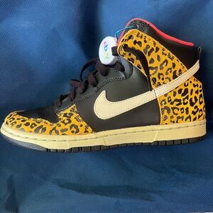 Nike dunk high leather leopard